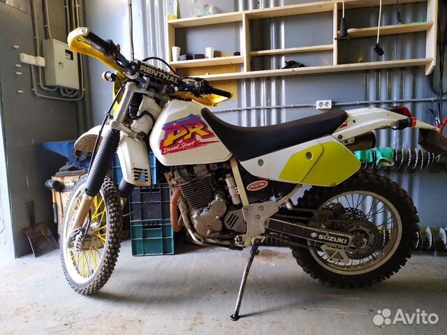 Suzuki dr 250