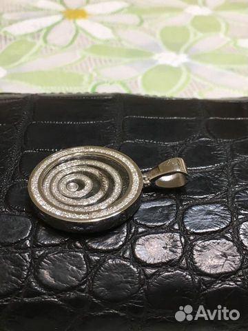 Золотой кулон Шопард Chopard Золотой кулон Шопард Chopard