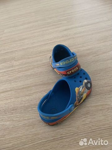 Продам детские crocs. Размер 10/11 (26-28 размер) Продам детские crocs. Размер 10/11 (26-28 размер)