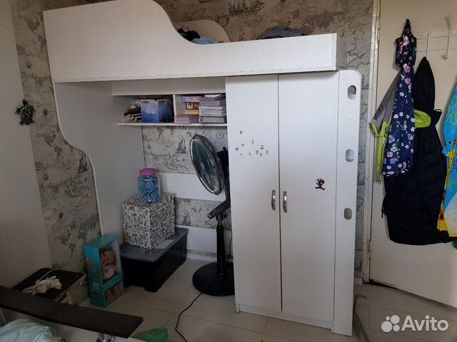 Двухъярусная кровать Двухъярусная кровать