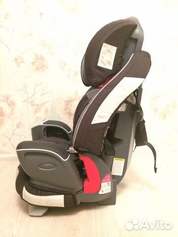 Автомобильное детское кресло Graco Nautilus