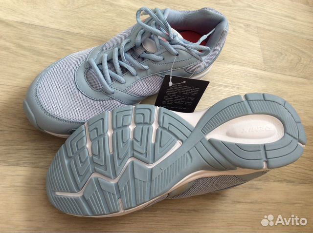 Новые лёгкие женские кроссовки для бега Новые лёгкие женские кроссовки для бега