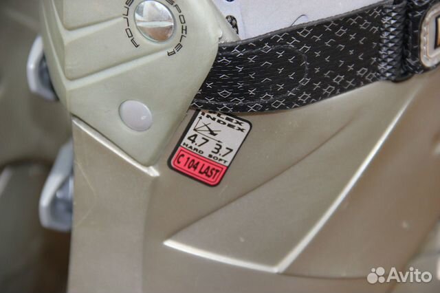 Ботинки горнолыжные Ботинки горнолыжные