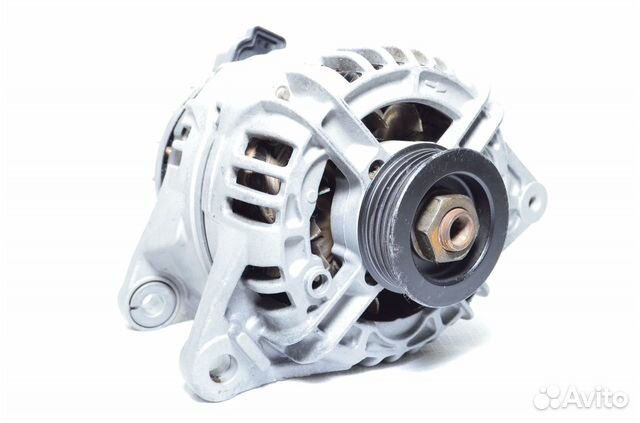 Генератор Митсубиси Харизма Восстановленный