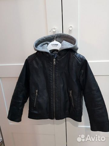 Куртка детская H&M 110 размер на ребенка 4-6 лет Куртка детская H&M 110 размер на ребенка 4-6 лет