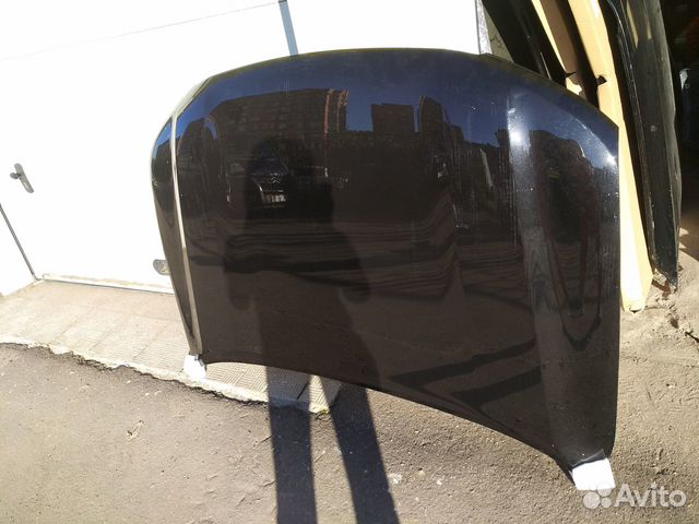 Тойота Ленд Крузер 200 капот б/у в отличном сост Тойота Ленд Крузер 200 капот б/у в отличном сост