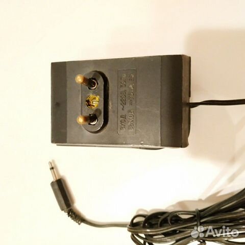 Блок питания 70mA, 9v Блок питания 70mA, 9v
