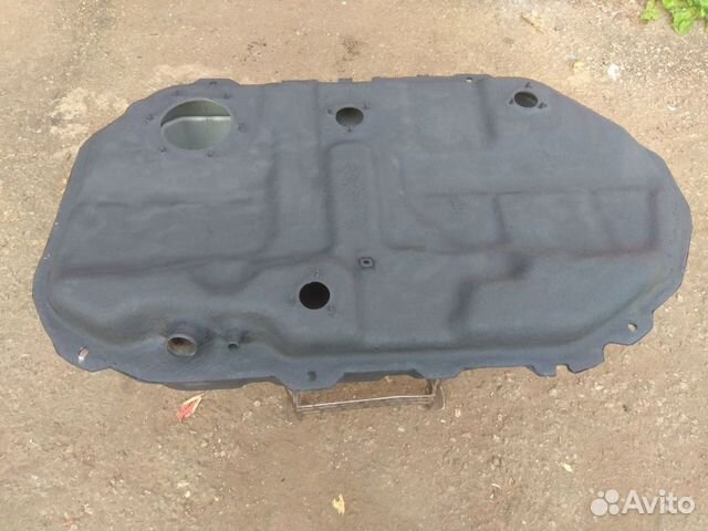 Топливный бак Mitsubishi lancer 9