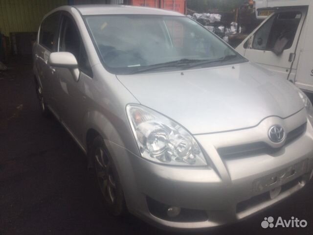 Автомобиль в разборе: Toyota Corolla Verso 2004-20