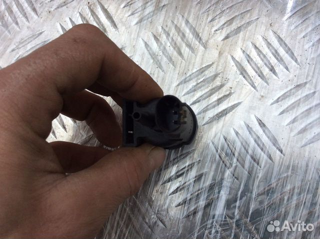 Вакуумный клапан Mercedes W639 Vito Viano Вакуумный клапан Mercedes W639 Vito Viano