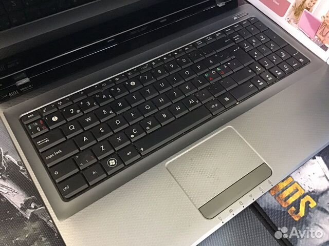Ноутбук Asus i5/4RAM/500HDD/Radeon 1gb