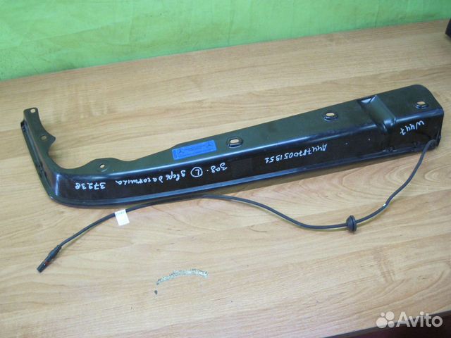 Накладка двери багажника Mercedes W447 Мерседес Ви Накладка двери багажника Mercedes W447 Мерседес Ви