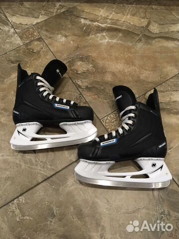Коньки хоккейные детские 35 р-р Коньки хоккейные детские 35 р-р