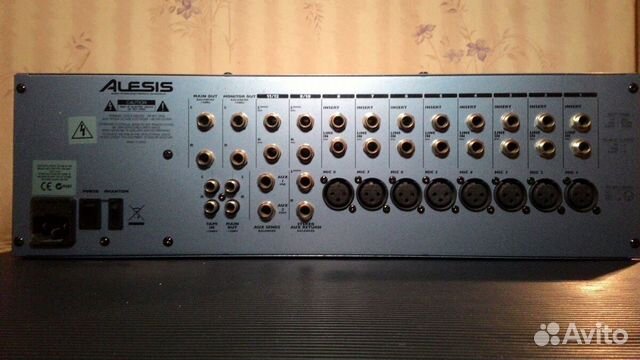 Alesis Multimix 12R