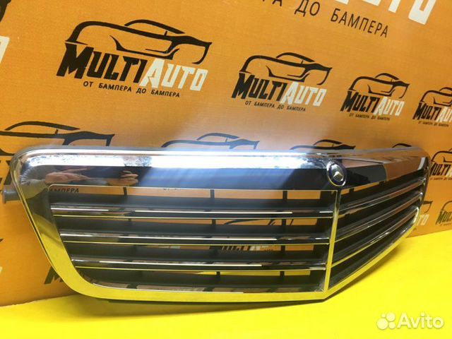 Решетка радиатора Mercedes C-Classe W204 2011-2014 Решетка радиатора Mercedes C-Classe W204 2011-2014