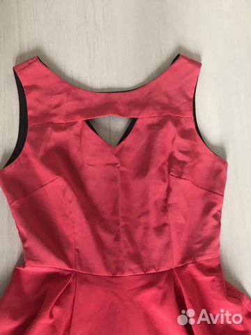 Платье нарядное размер 42-44 Платье нарядное размер 42-44