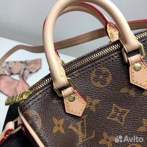 Сумка Louis Vuitton LV Speedy mini 20 см Сумка Louis Vuitton LV Speedy mini 20 см