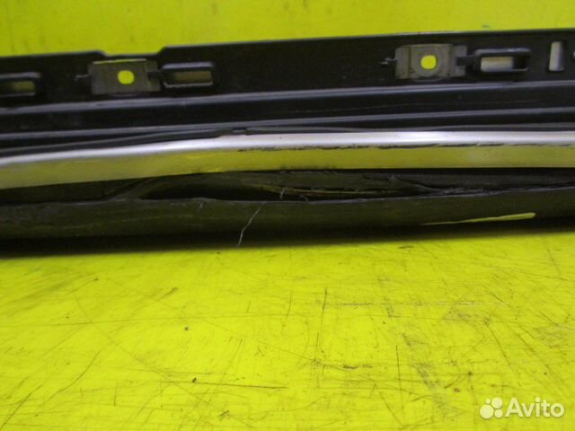 Накладка порога правая Porsche Cayenne 958 (2010-1 Накладка порога правая Porsche Cayenne 958 (2010-1