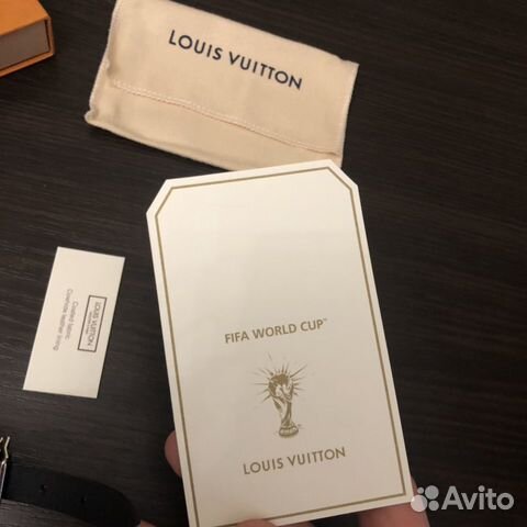 Багажная бирка От Louis Vuitton Багажная бирка От Louis Vuitton
