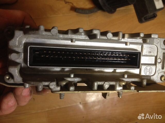 Электронный блок управления Volkswagen 1h0 907 311
