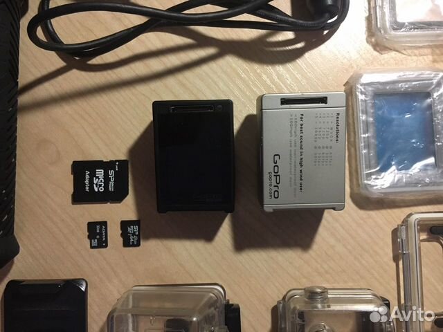 Камера GoPro Hero 4 (2+1) (торг возможен ) Камера GoPro Hero 4 (2+1) (торг возможен )