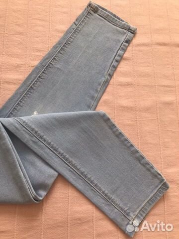 Джинсы skinny с высокой талией Stradivarius Джинсы skinny с высокой талией Stradivarius