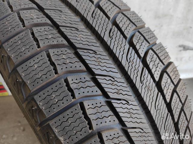 Шина 215 55 16 97T Michelin X-Ice Xi2 Шина 215 55 16 97T Michelin X-Ice Xi2