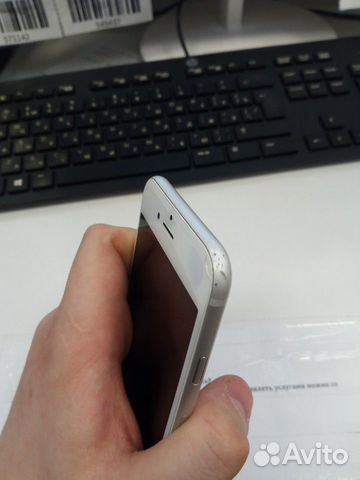 Телефон iPhone