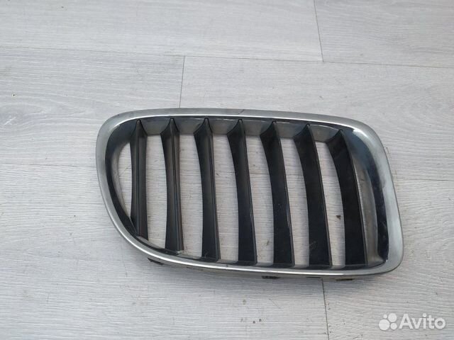 Решетка радиатора 51112993307 BMW X1 E84