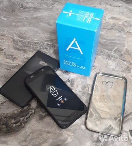 Телефон SAMSUNG A5 2017