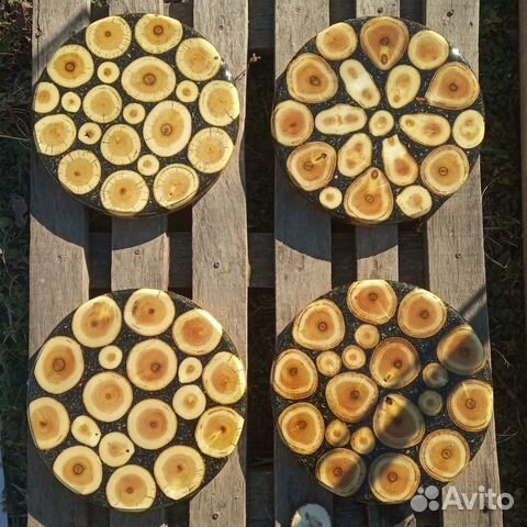 Столы и стулья