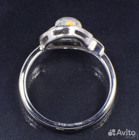Серебряное кольцо с опалом и фианитом натуральным
