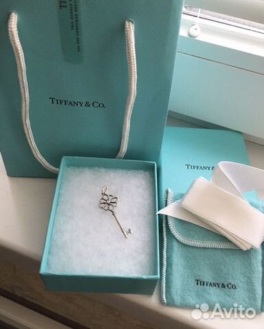 Оригинал. Ключ Tiffany&Co с бриллиантом Новый Оригинал. Ключ Tiffany&Co с бриллиантом Новый