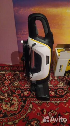 Вертикальный пылесос karcher VC5 Вертикальный пылесос karcher VC5