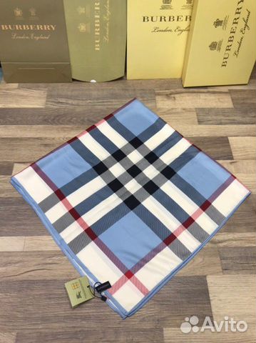 Новый женский шёлковый платок Burberry Новый женский шёлковый платок Burberry