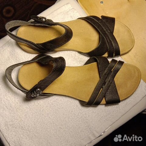 Сандалии Сандалии