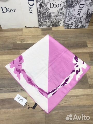 Новый женский шёлковый платок Dior Новый женский шёлковый платок Dior