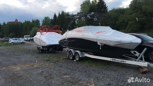 Катер Yamaha 242 X-E Катер Yamaha 242 X-E