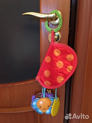 Игрушка-прорезыватель яблоко от FisherPrice