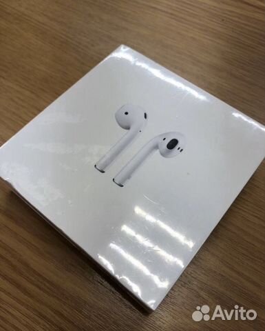 Беспроводные наушники Apple AirPods 2 Беспроводные наушники Apple AirPods 2