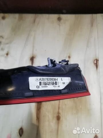 Задний левый внутренний Фонарь Mercedes W207