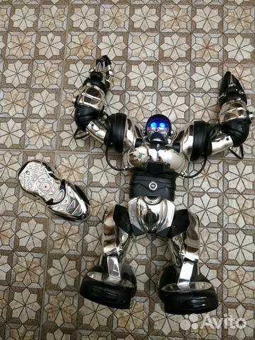 Робот радиоуправляемыйrobosapienwowwee 8083