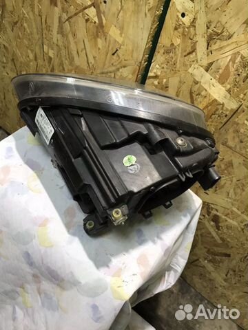 Фара правая ксенон Volkswagen Beetle