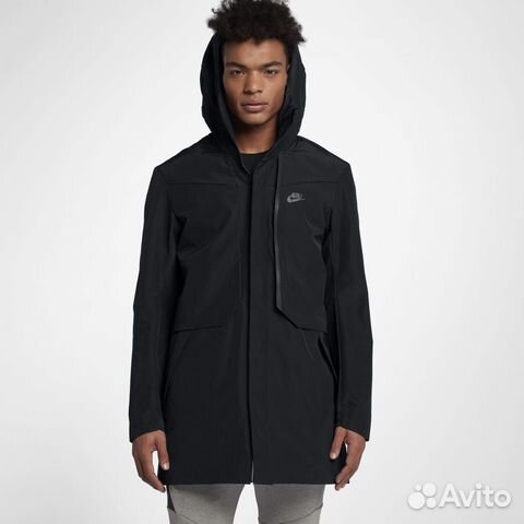 Мужская куртка Nike Tech Pack Hooded Shield Мужская куртка Nike Tech Pack Hooded Shield