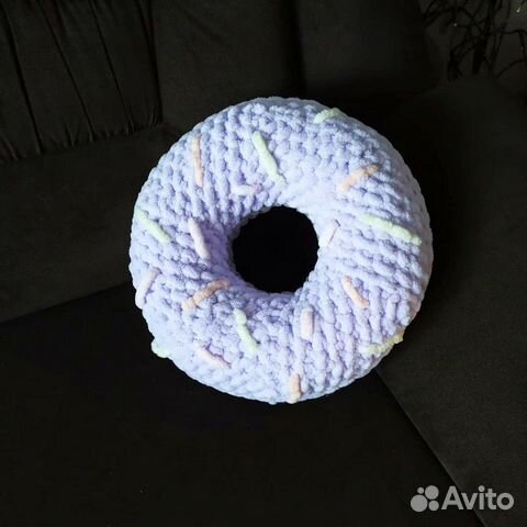 Подушка декоративная пончик ручная работа