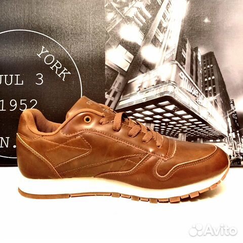 Кроссовки Reebok Classic street Кроссовки Reebok Classic street
