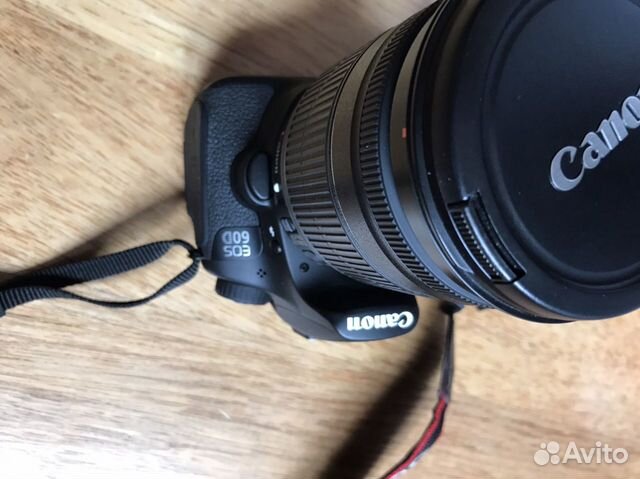 Зеркальный фотоаппарат Canon как новый Зеркальный фотоаппарат Canon как новый
