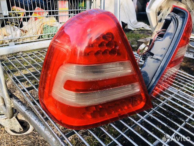 Задние фонари Mercedes W202 Задние фонари Mercedes W202