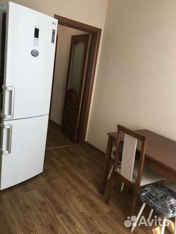 1-к квартира, 38 м², 2/10 эт.