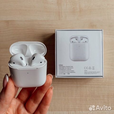 AirPods AirPods